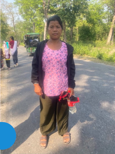 महीला हराएको हुदा भेट्नुहुनेले सम्पर्क गरीदीनहुन आफन्तको आग्रह महीला हराएको हुदा भेट्नुहुनेले सम्पर्क गरीदीनहुन आफन्तको आग्रह