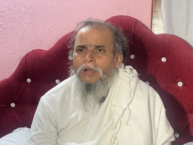 राजनीतिमा सक्रिय बन्दै ‘जगद्गुरु’ मोहनशरण देवाचार्य, आध्यात्मिक गरिमा र तटस्थतामाथि प्रश्न