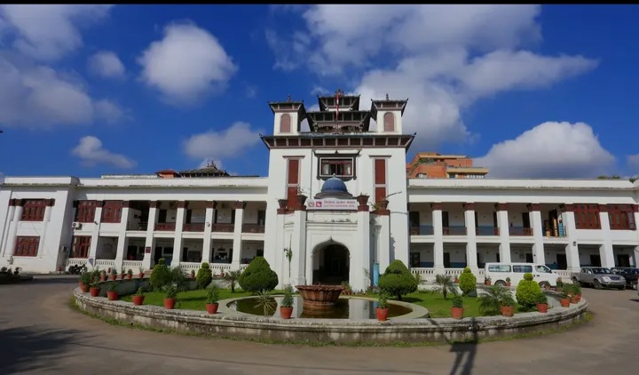 सुनसरी–४ मा निर्वाचन सामग्री बुझ्नेबारे सूचना जारी